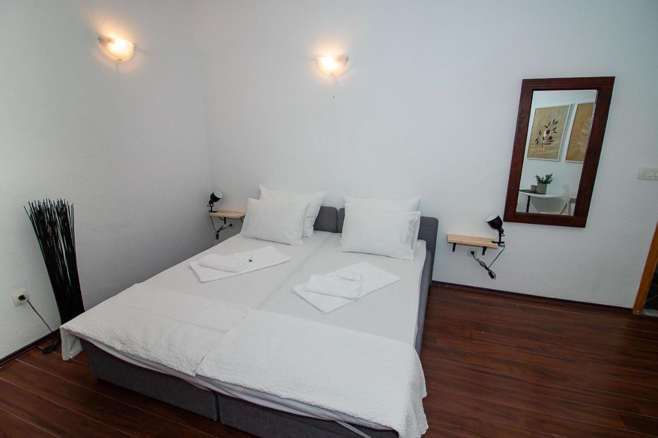 Miro Apartments Mostar Buitenkant foto